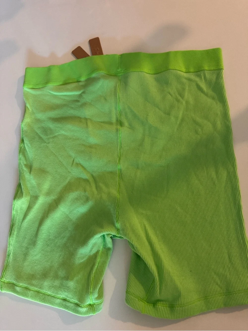 SKIMS Neon Green Cotton Ribbed Tank and Shorts Set - Picture 7 of 7
